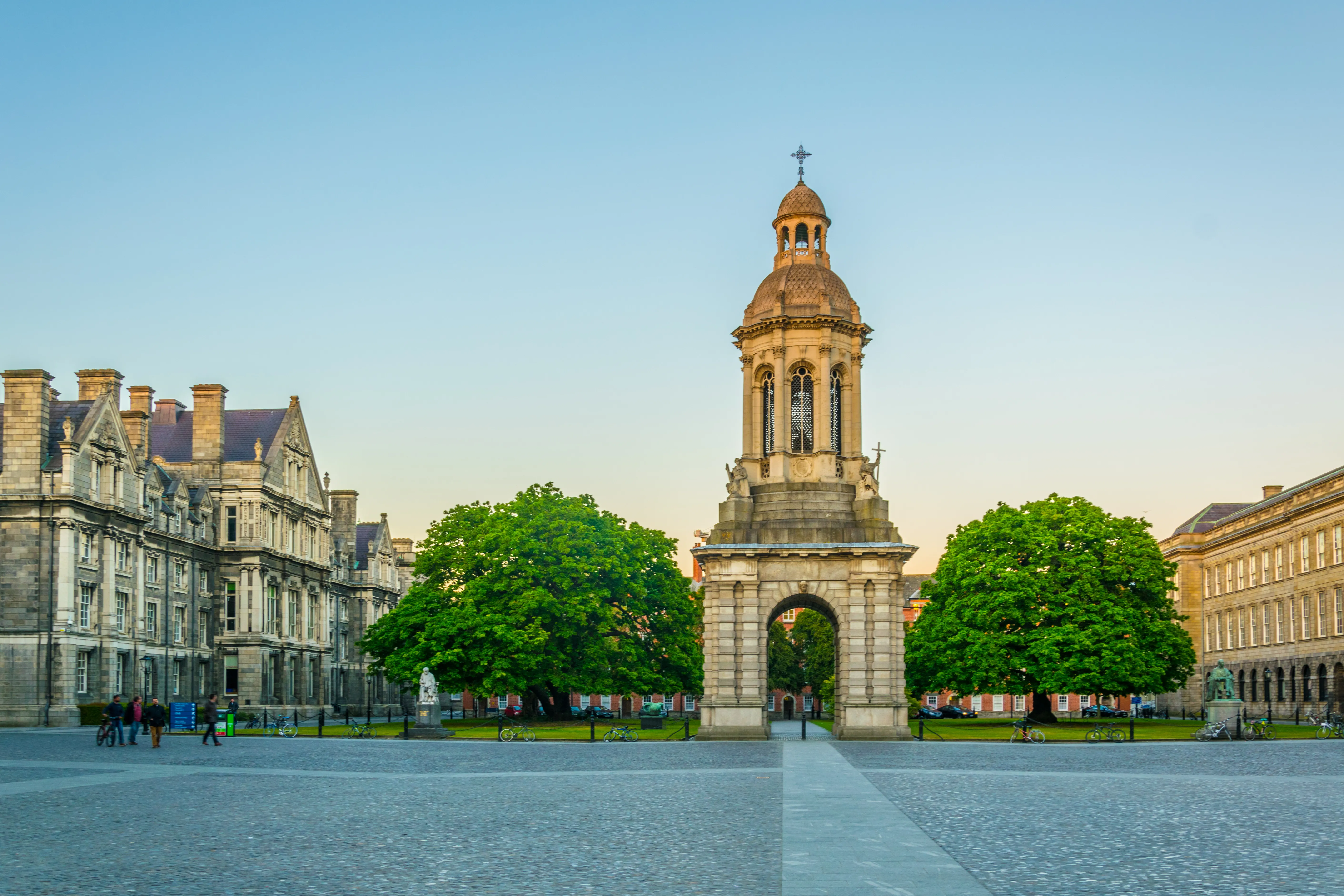 Dublin Budget Travel Guide Trinity College Dublin historic architecture