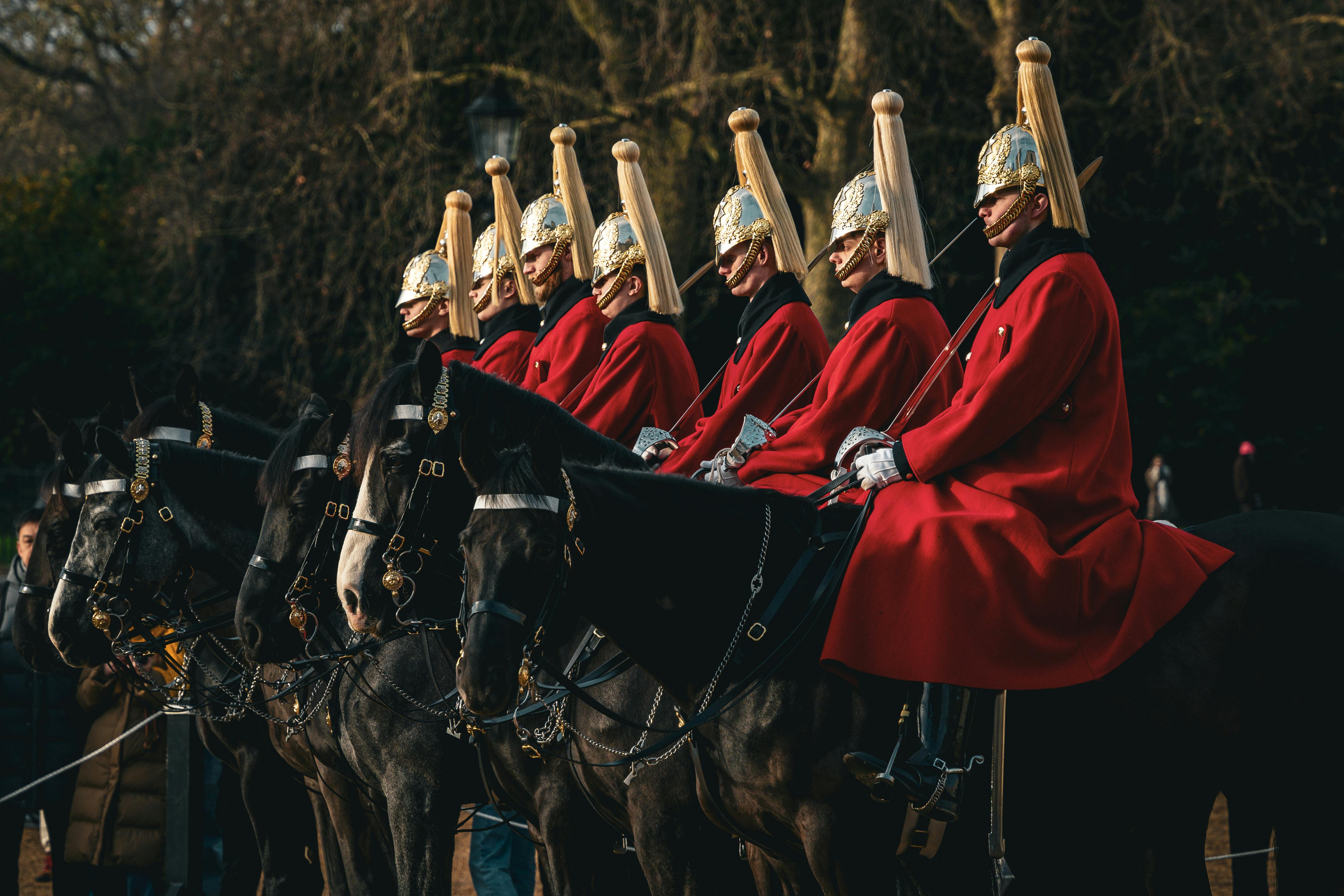 Budget Travel London Royal guards in traditional uniforms