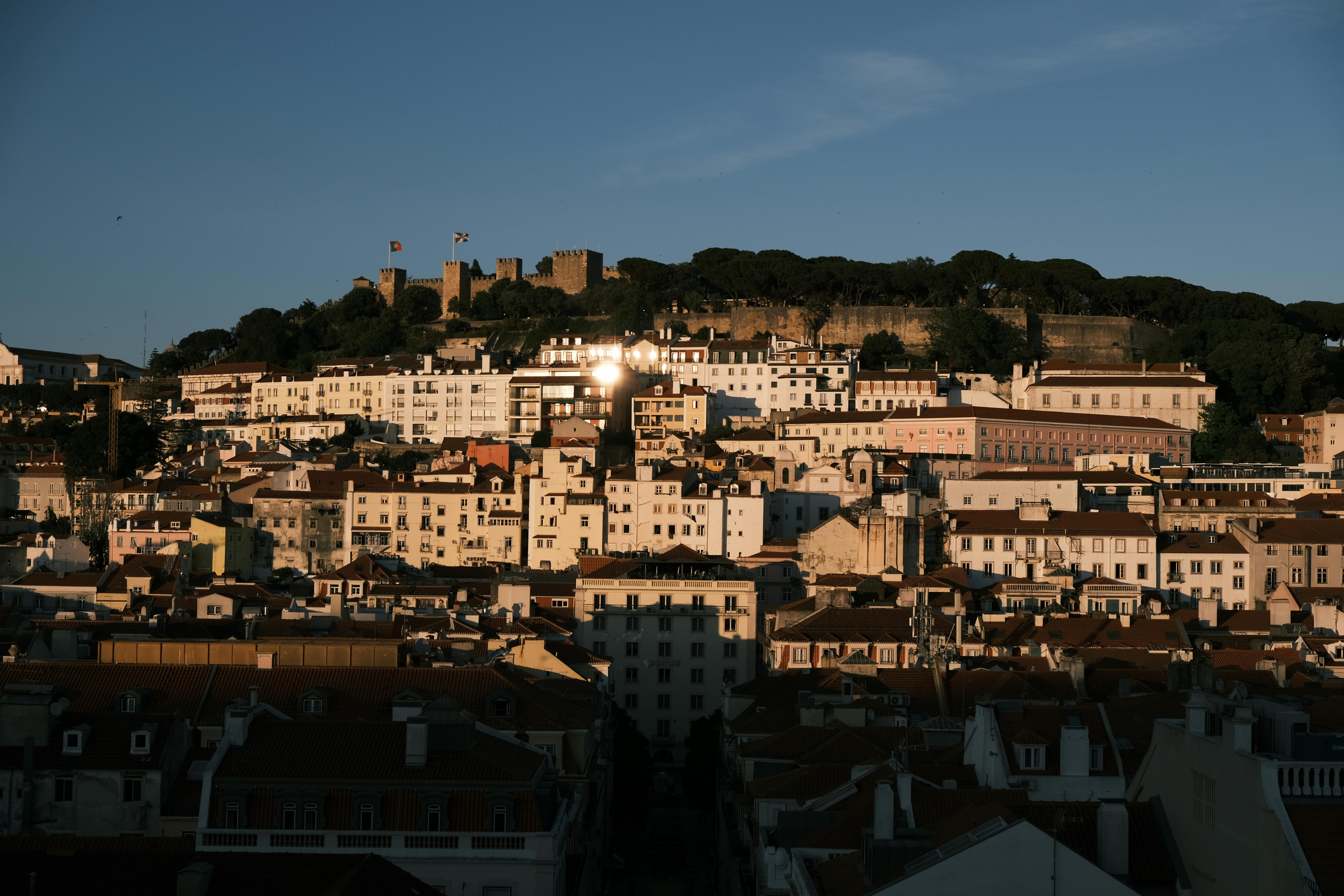 Lisbon Travel Guide Sao Jorge Castle